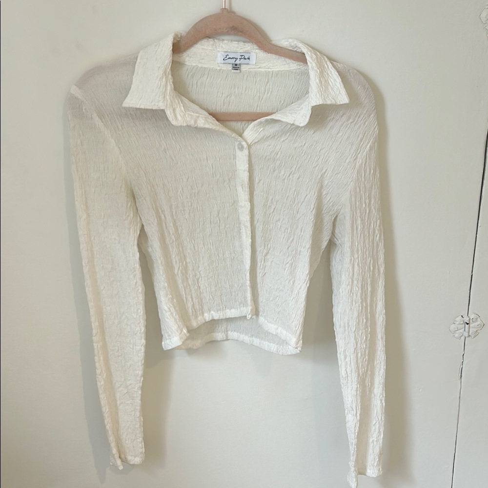 Emory Park White Ribbed Cropped Button Down Shirt with collar M